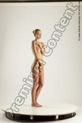 Standing reference poses of Eula